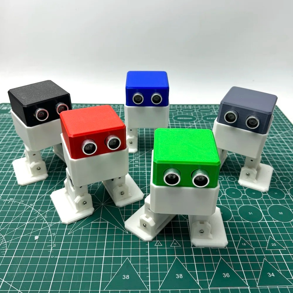 3D 프린팅으로 제작된 이족 보행 로봇 키트, 초음파  - Stem Robotics Kit 리뷰 및 가격